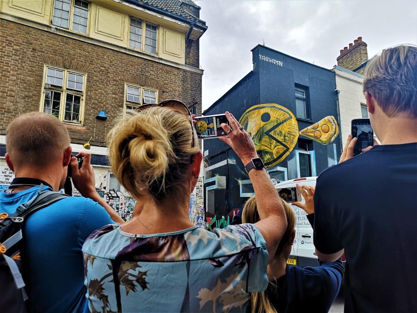 The Original London Street Art Tour (French) - Walking route: Spitalfields, then Brick Lane and Shoreditch