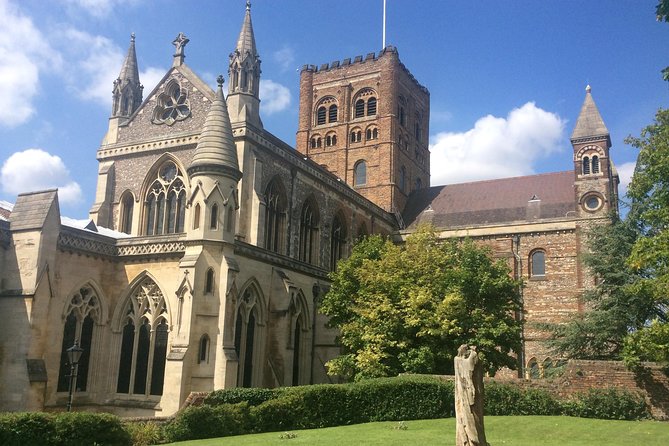 The Roman City of St Albans Private Tour - Verdun Tree, market time, and the Clock Tower, what to expect in the city stretch
