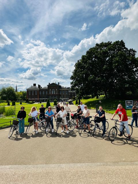 The Royal Express, 2.5 hour tour - Kensington Gardens at dusk, plus a close look at Kensington Palace