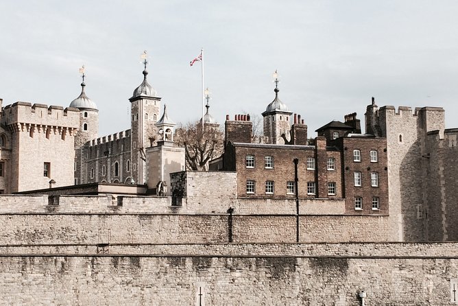The Tower of London - Small Group Tour with a Local Expert - What your ticket includes inside the Tower of London