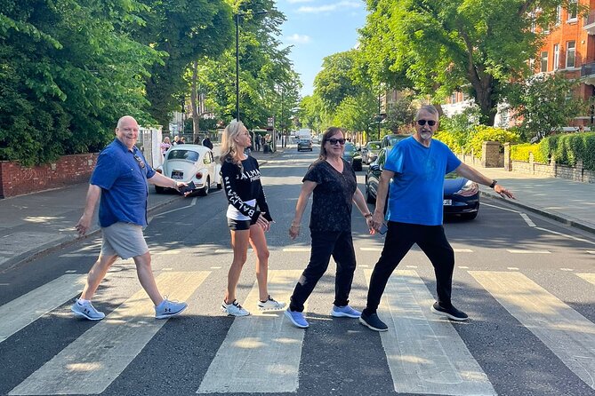 The Ultimate 6-hour Private Tour of London in an Iconic Black Cab - Royal landmarks, Mayfair energy, and the Changing of the Guard
