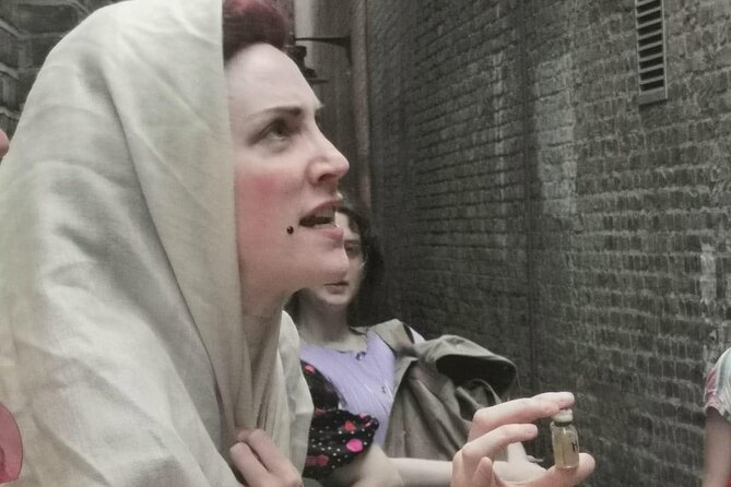 Theatrical Walking Tour with Harlots, Strumpets and Tarts - What you’ll actually hear: sexuality, brutality, and misogyny