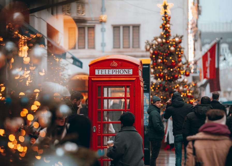 Top London Sights Tour - Christmas Day Special! - Westminster’s royal start: Buckingham Palace and The Mall