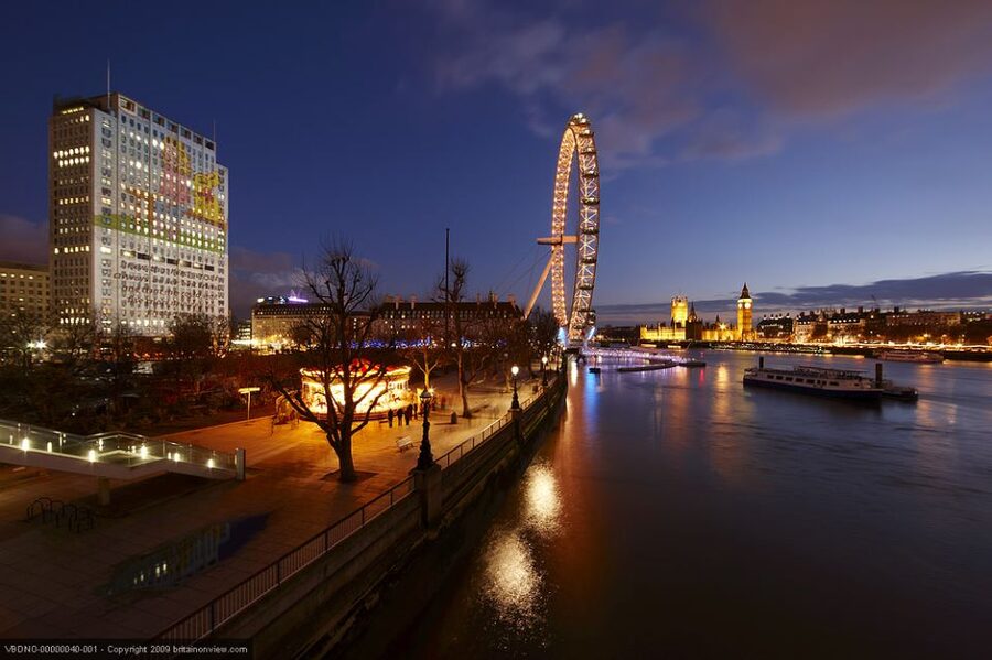 Tour of London and Christmas Day Lunch Cruise - Key Points to Know Before You Go
