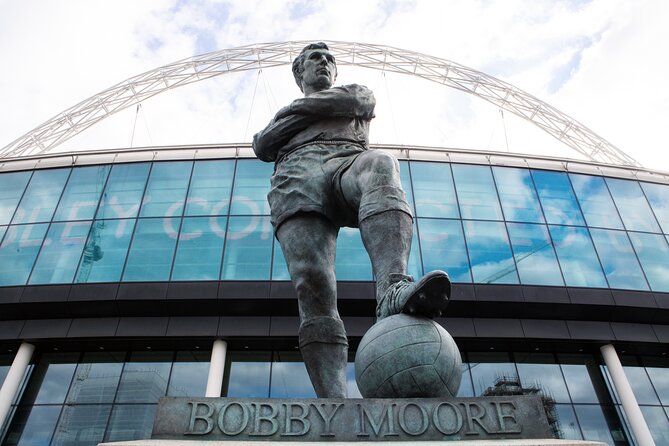 Tour of Wembley Stadium in London - The Royal Box and the High-Profile Viewpoints