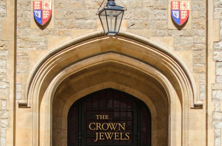 Tower of London and Tower Bridge Private Tour - Who should book this private Tower of London and Tower Bridge tour