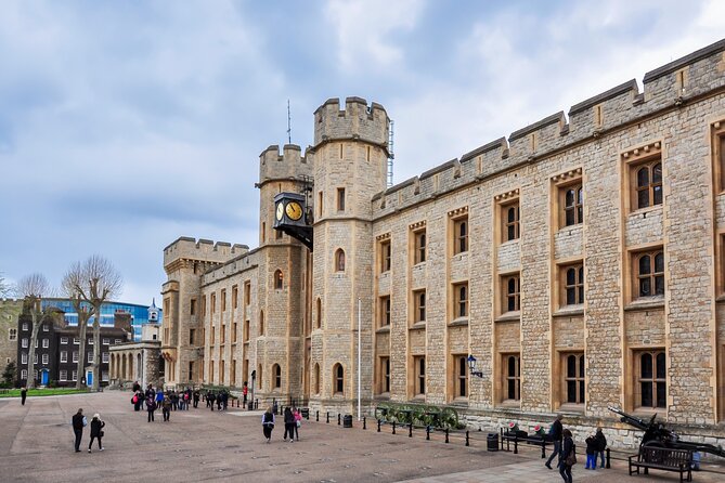 Tower of London Guided Tour, Crown Jewels, Tower Bridge - Practical tips that prevent wasted time at the Tower and Bridge