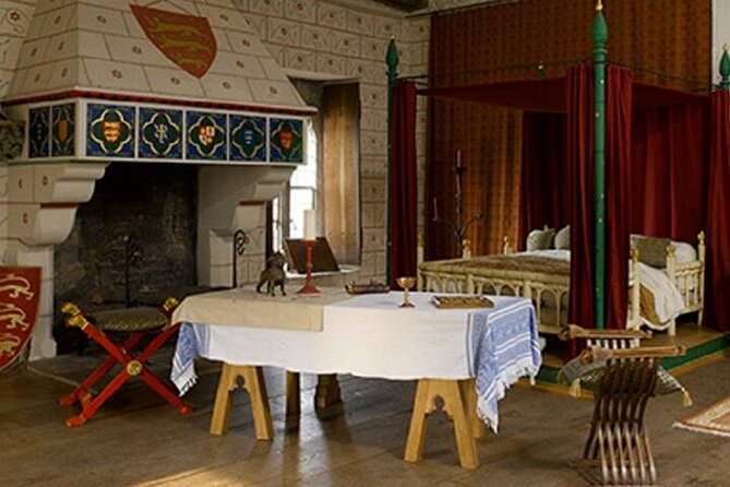Tower of London Guided Tour with Beefeater Meet & Crown Jewels - Key highlights