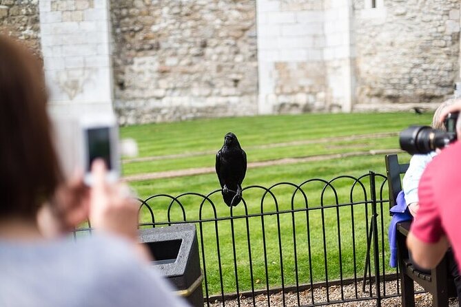 Tower of London Guided Tour with Beefeater Meet & Crown Jewels - Why This Beefeater + Crown Jewels Tour Feels Worth It