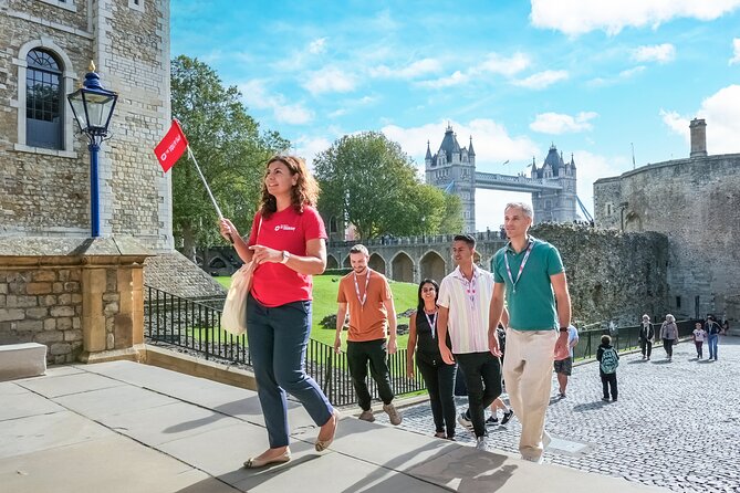 Tower of London: Guided Tour with Thames River Cruise - The Tower of London guided walk: executions, political drama, and the guards that never blink