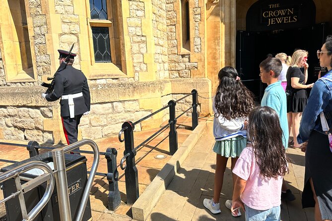 Tower of London Private Tour with Blue Badge Guide - Tower of London Private Tour with a Blue Badge Guide: What Makes This Format Work