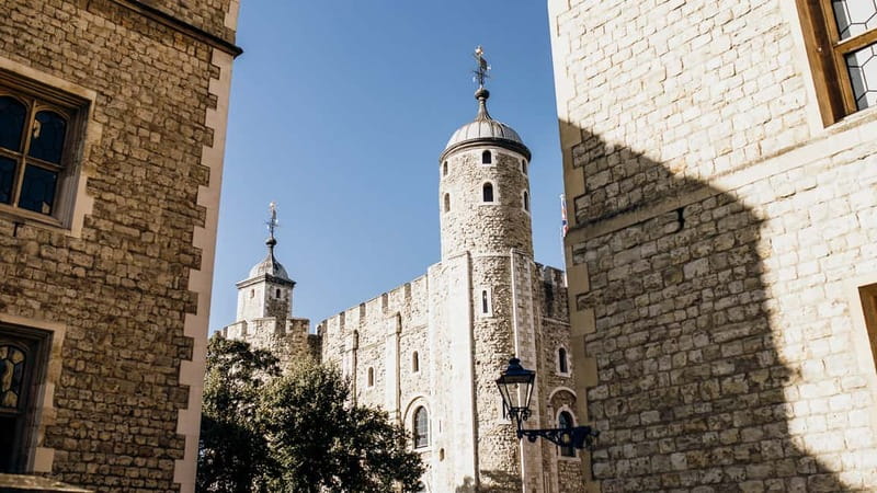 Tower of London Tour with Crown Jewels, plus River Cruise - Who should book this Tower and Thames combo