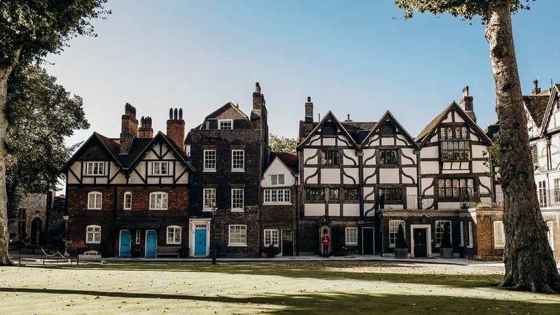 Tower of London Tour with Crown Jewels, plus River Cruise - Price and value for Crown Jewels plus a cruise
