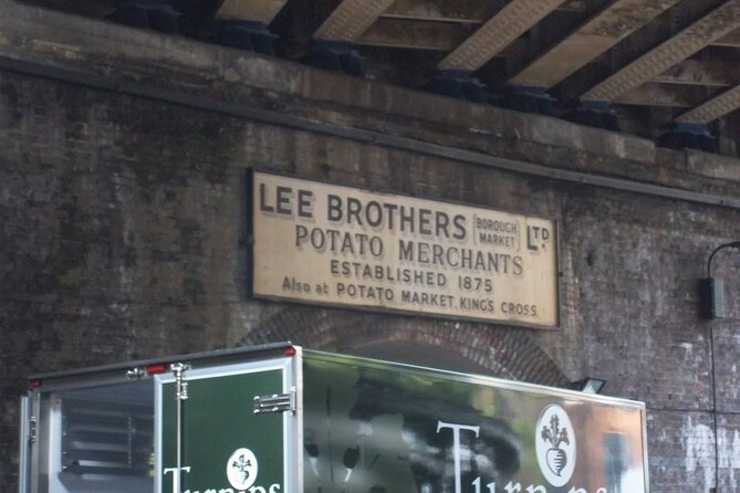Traditional English Walking Food Tour With London Food Tours - Cream Tea at Bills, Clotted Cream, and the Big Finish