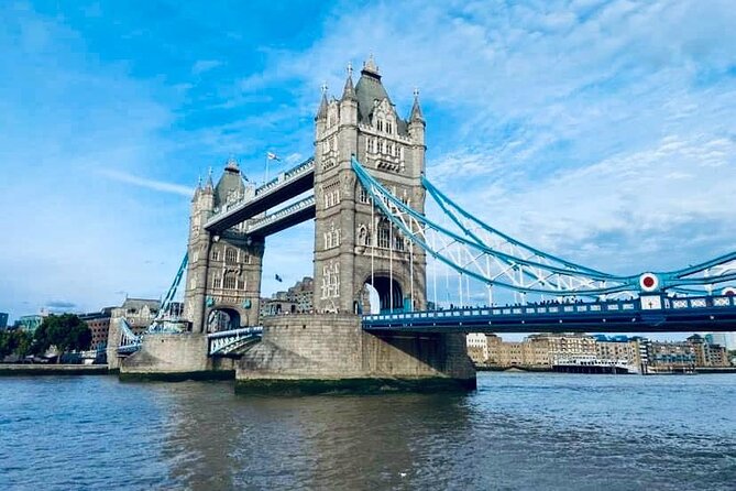Transfer from Heathrow Airport to London or London to Heathrow - Luggage Handling, Vehicle Sizes, and Avoiding the Fit Problem