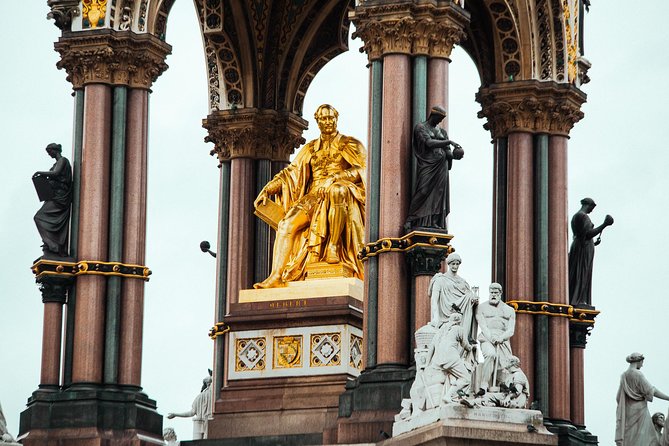 Treasures of London: The Royal Family Private Tour - Stop 3: Soho with a historical edge through Live True London