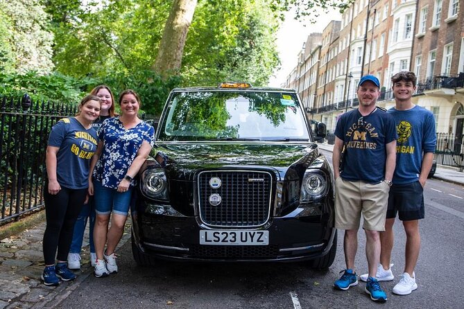 Ultimate 8h Extended Private Tour of London in a Black Cab - Buckingham Palace, Big Ben, Parliament Square, and the Westminster power circuit