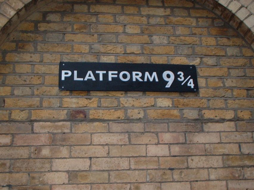 Ultimate Harry Potter & London Full-Day Tour by Black Cab - Westminster, Parliament, and Buckingham Palace: seeing power up close