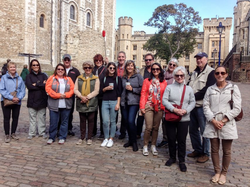 Ultimate Tower of London, Beefeater Welcome & Crown Jewels - Beefeater welcome and the private 15-20 minute Yeoman Warder audience
