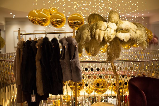 Unique London Walk: Secrets of Mayfair - Private Tour - Bond Street: arcades, art galleries, and the feeling of modern fashion momentum