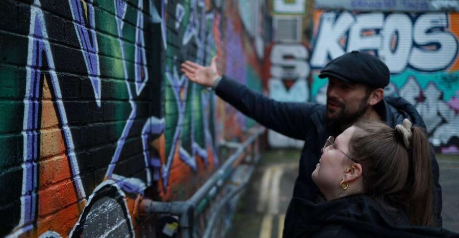 Urban Canvas: Exploring Shoreditch's Vibrant Street Art - Key highlights worth aiming for