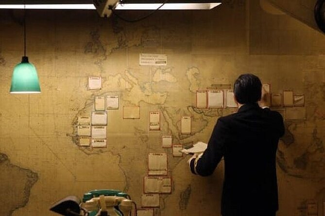 Visit Westminster Abbey & Churchill War Rooms & Westminster Tour - Walking, queues, and bathroom reality check