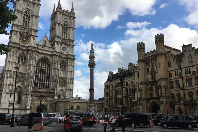 Visite privée Westminster & Buckingham, le cœur du royaume - Price and what you truly get for $54.83 per person