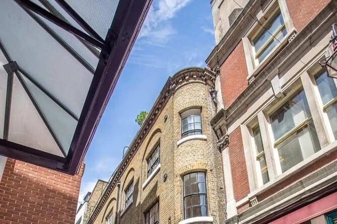 Walking Tour and Tasting at Indian Restaurant in London - Old Spitalfields Market: the food smells and the street-market feel