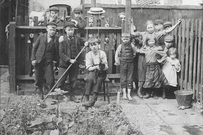 Walking Tour around Spitalfields in the East End of London - Spitalfields Market and a medieval survival with an unexpected purpose