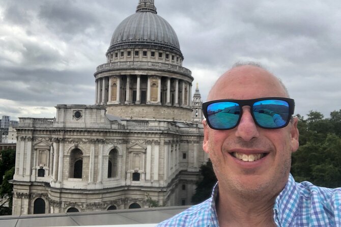Walking Tours - Sights of London- price includes upto 10 people - Why this 2-hour London literature walk is such a good use of time