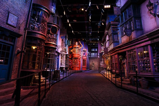 Warner Bros. Studio Tour with Transportation from London - Great Hall to Dumbledore’s office: the two stops that anchor your memories