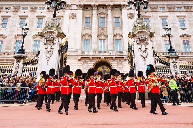 Westminster Abbey Priority Access & Big Ben, Buckingham Tour - The 9:00 Start: What the Morning Flow Feels Like
