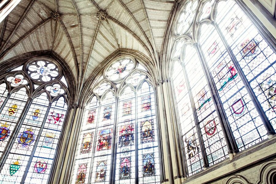 Westminster Abbey Skip-the-Line Entry and Private Tour - The coronations and the 700-year-old chair you’ll keep thinking about