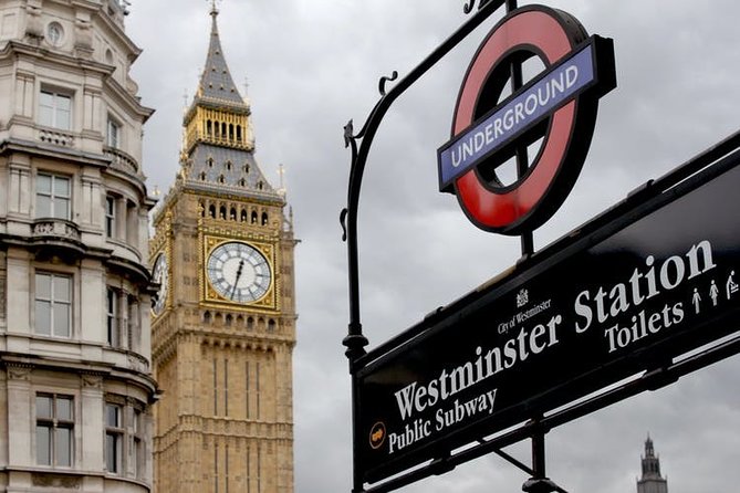 Westminster Famous Sites Self-Guided Audio Walking Tour - Big Ben and the statues that teach you how to look