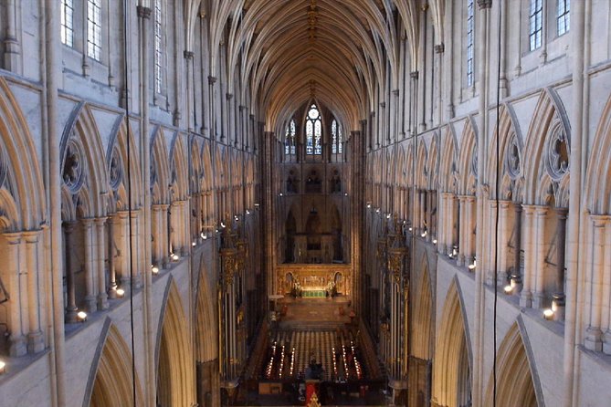 Westminster Guided Walking Tour with Abbey Entry - Starting at The Ritz, then getting your bearings fast