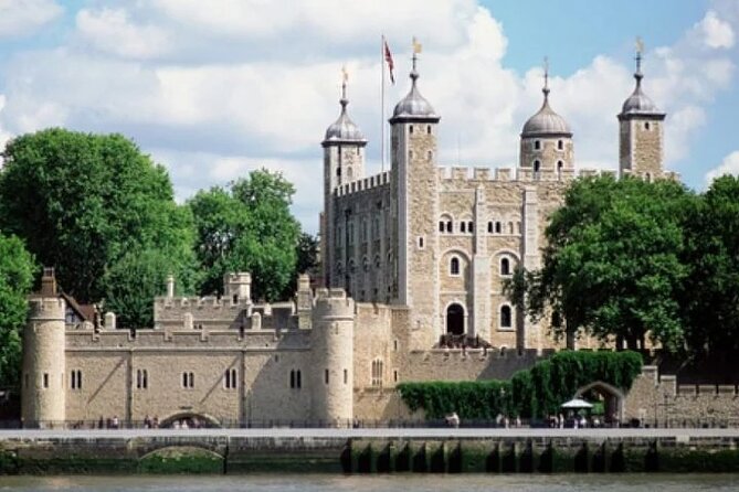 Westminster Walking Tour, River Cruise & Tower of London Entry - The Thames River cruise: what you get from 2 hours on the water