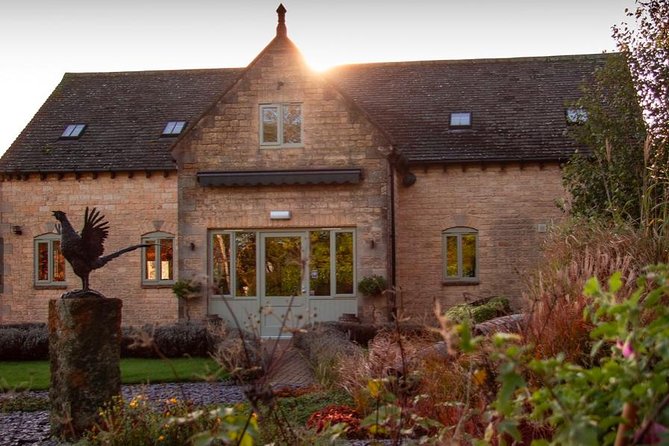 Whisky and Gin Private Tour in the Cotswolds with Driver Guide - Stop 1, Cotswolds Distillery: the main event for gin and whisky lovers