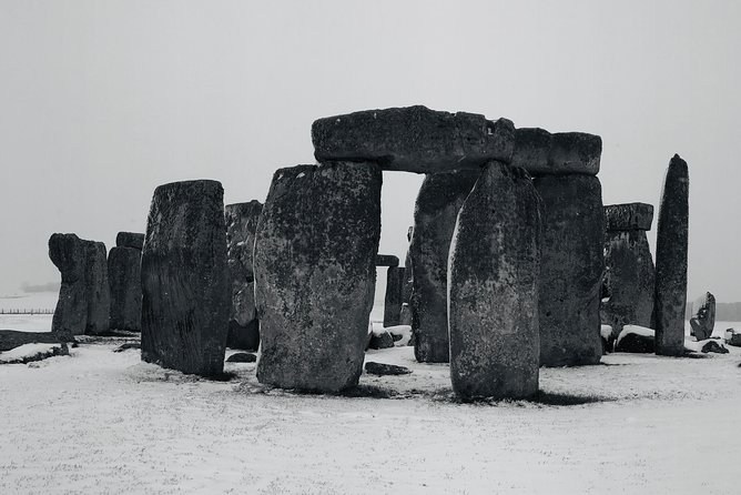 Windsor Castle and Stonehenge Private Car with Driver Guide - Stonehenge: how a guided walk turns rocks into meaning