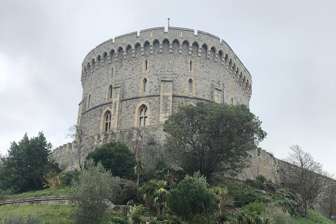 Windsor Castle and Stonehenge Private Car with Driver Guide - The guides make the day feel personal