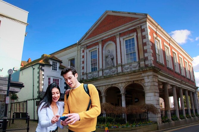 Windsor: Self Guided Walking Tour & Interactive Treasure Hunt - Route Overview: From Royal Windsor Station to the Thames