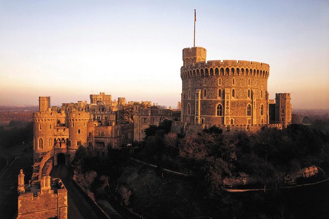 Windsor, Stonehenge and Bath Day Trip from London Spanish - Bath in a Snapshot: Abbey, Pulteney Bridge, and the Roman Baths Option