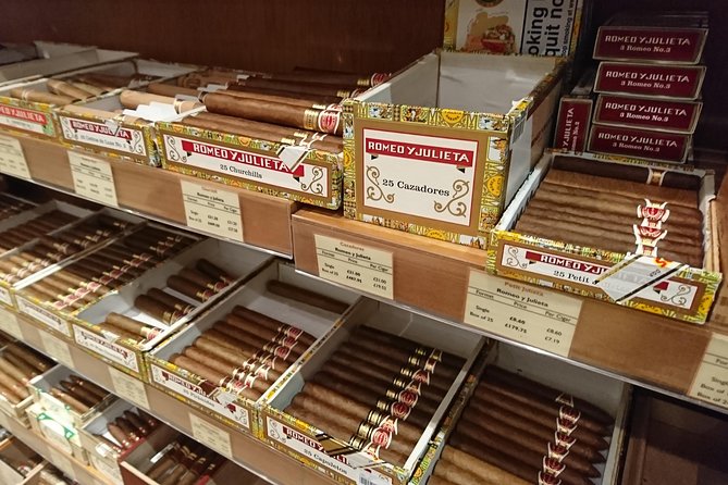 Winston Churchill's London and The Churchill War Rooms - A Private Tour. - Cigar Stop and Spencer House: The Human Side of a Wartime Leader