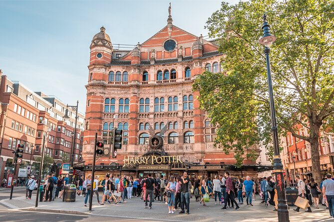 Wizarding London: Interactive Game & Magical Walking Tour - Stop 1: Horse Guards Parade and the Whitehall start that sets the tone