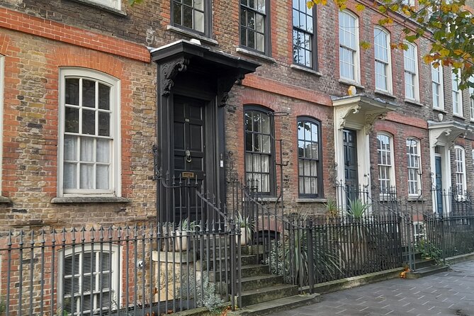 Women of Whitechapel 2 hour Walking Tour - Stop 1 on Whitechapel Road, grade II houses, faith buildings, and resistance