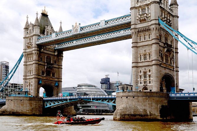 Your Own Boat! - London’s Core Icons Going West: Tower Bridge, London Bridge, and the Big Names